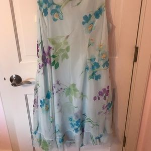 Sleeveless Floral Dress w/Sheer Overcoat